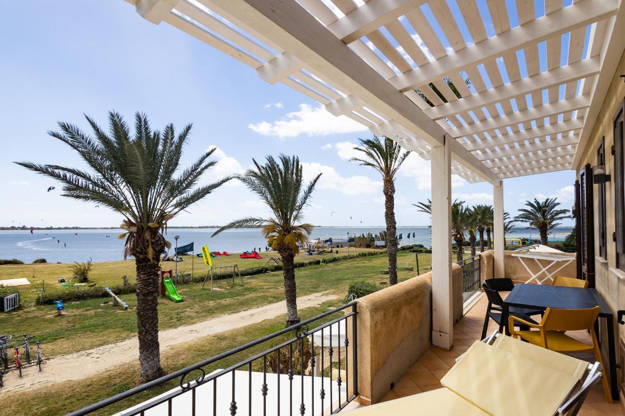 Resort Santa Maria Hotel Бирги Веки Екстериор снимка